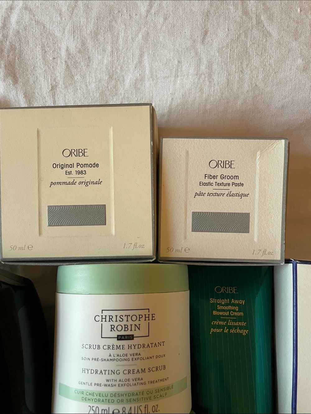 Oribe Bundle - Picture 2 of 4